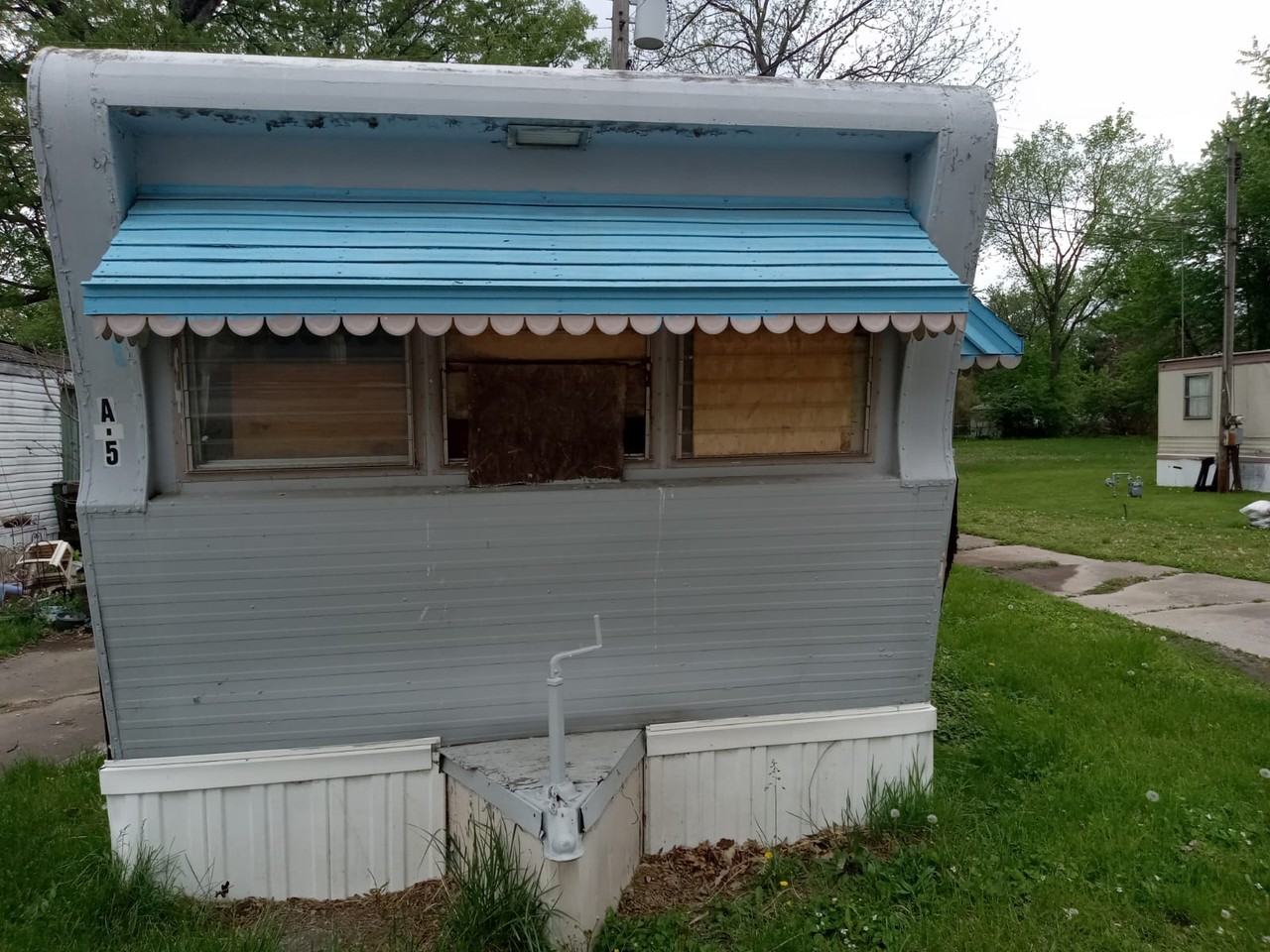 Danville Mobile Home Park A5, Danville, IL 61832 1 Bedroom Apartment