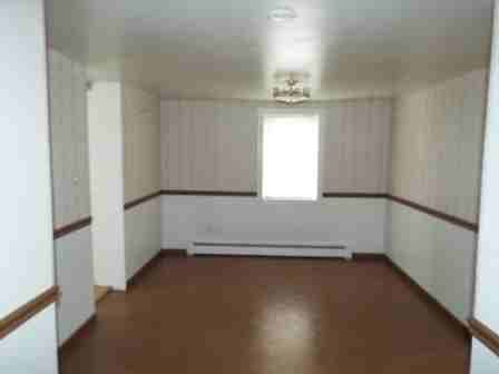 931 Groff Ave - Photo 3 of 11