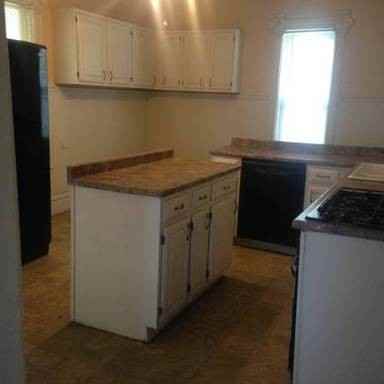 2203 Latham St - Photo 2 of 6