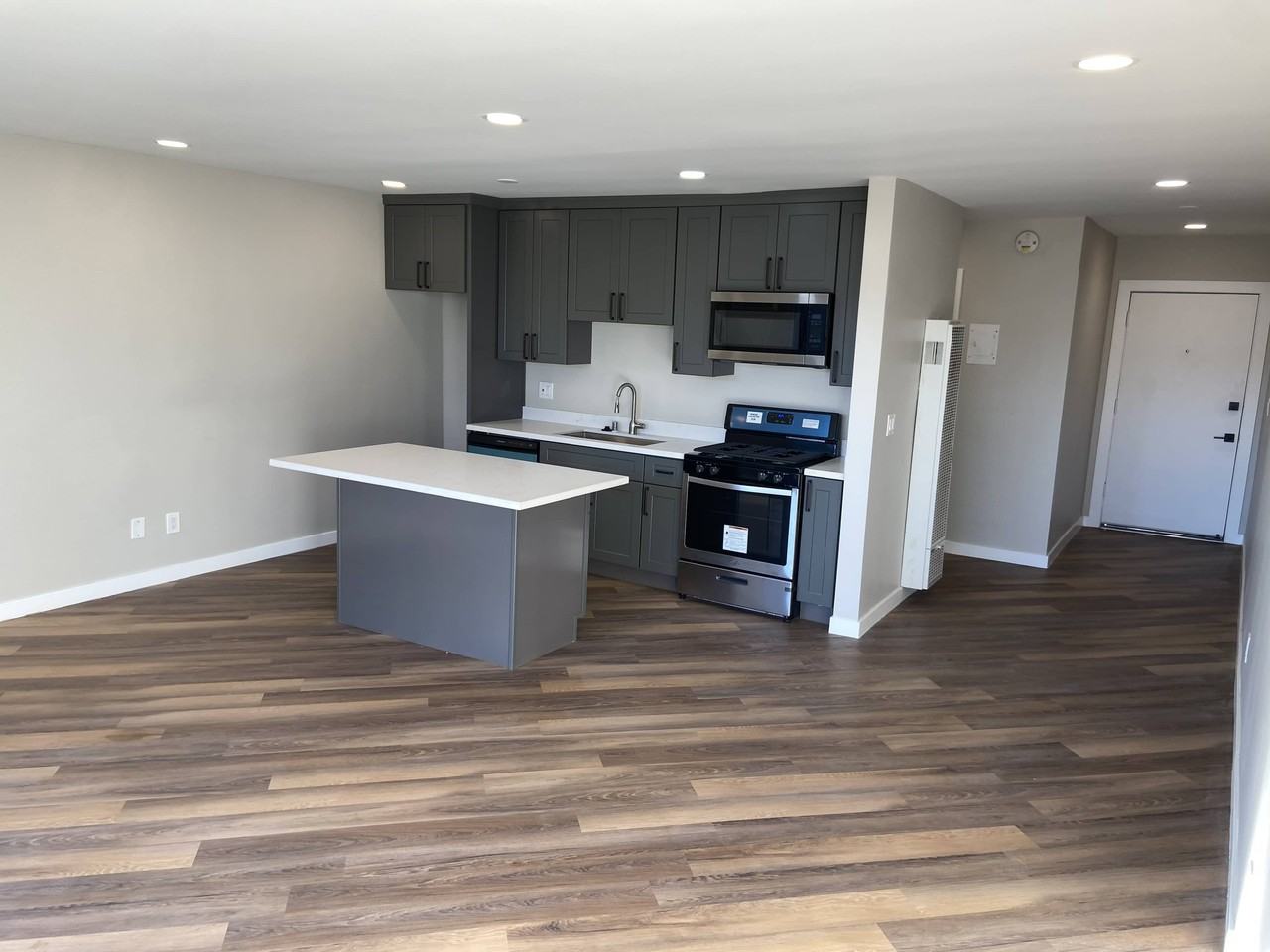 1830 Kingsley - Photo 5 of 20