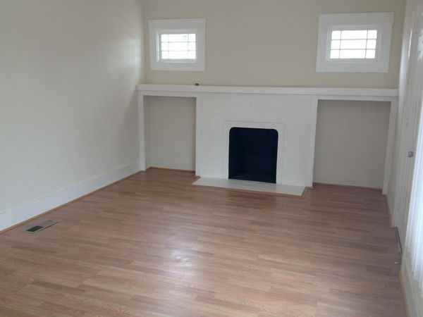 2123 Seminary Ave - Photo 3 of 6