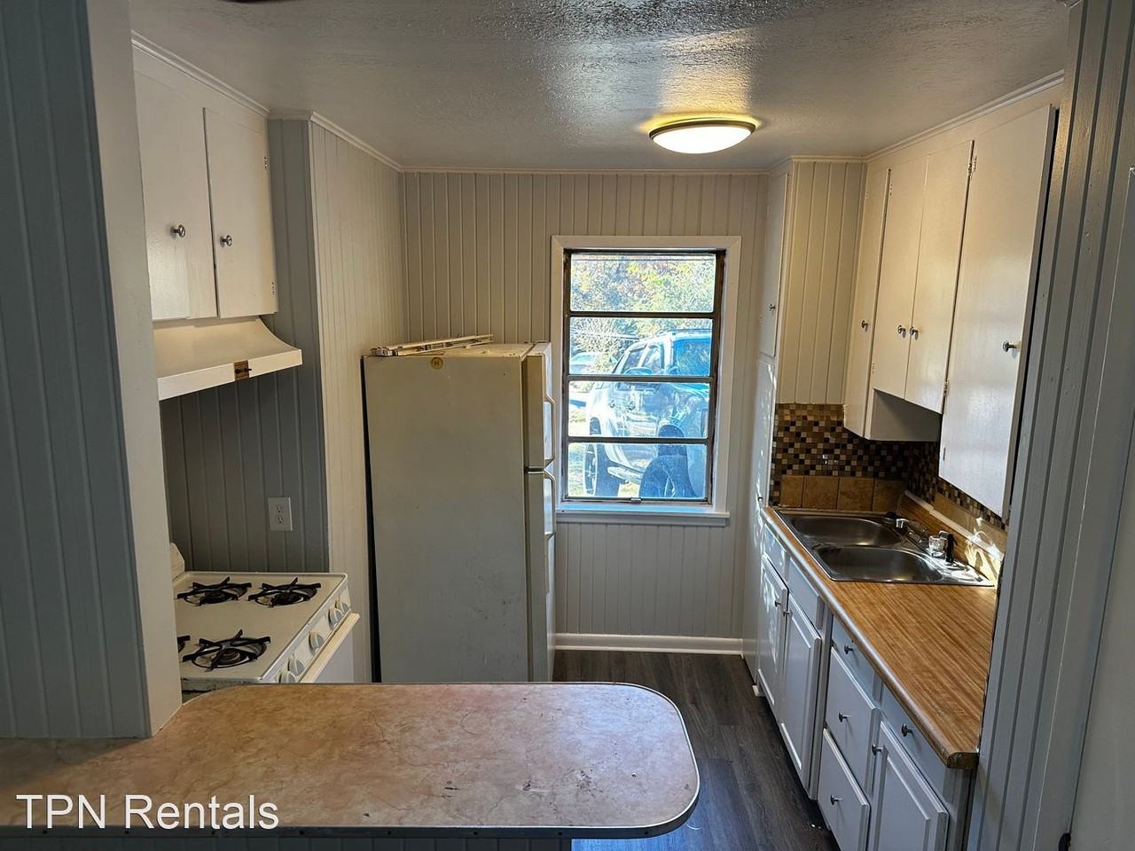 3818 W College St - Photo 3 of 7