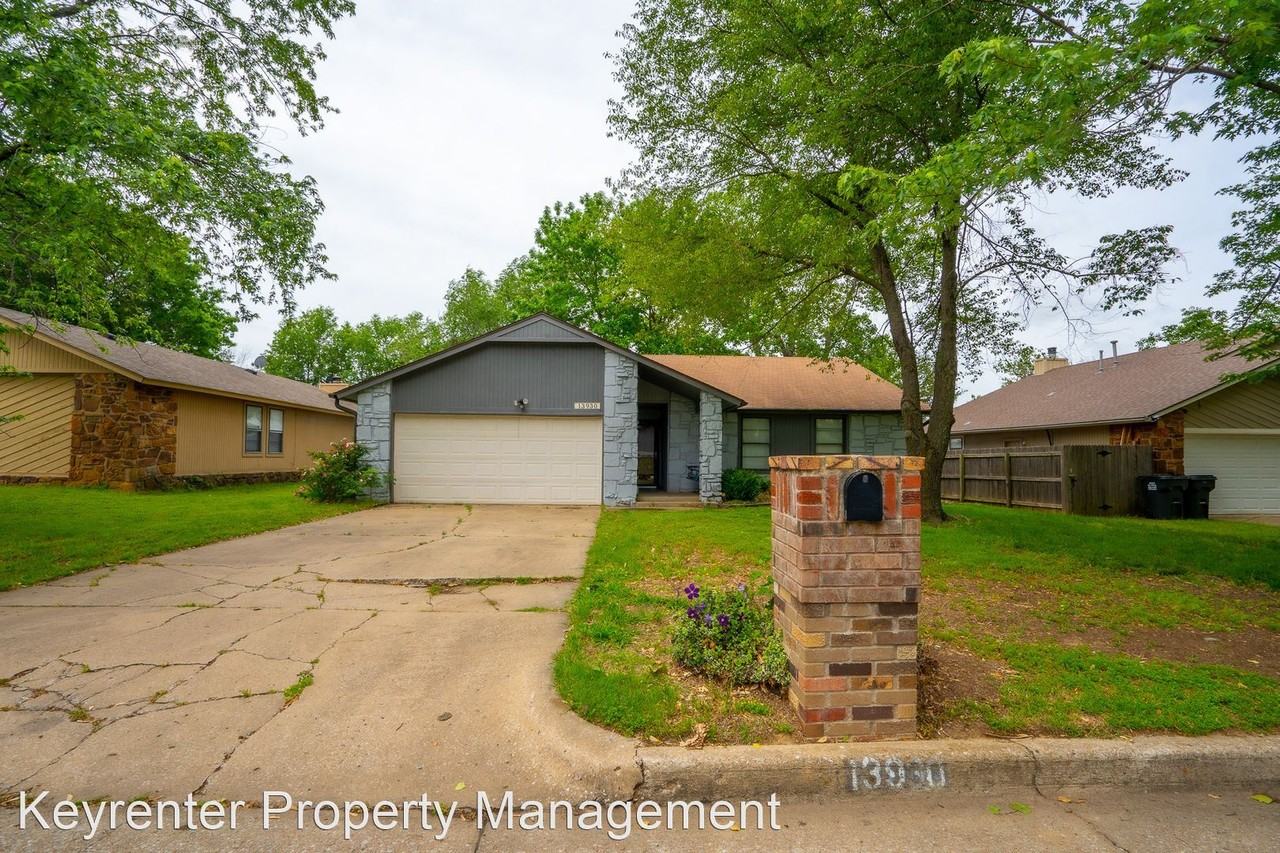 13930 S Nyssa Pl - Photo 2 of 15