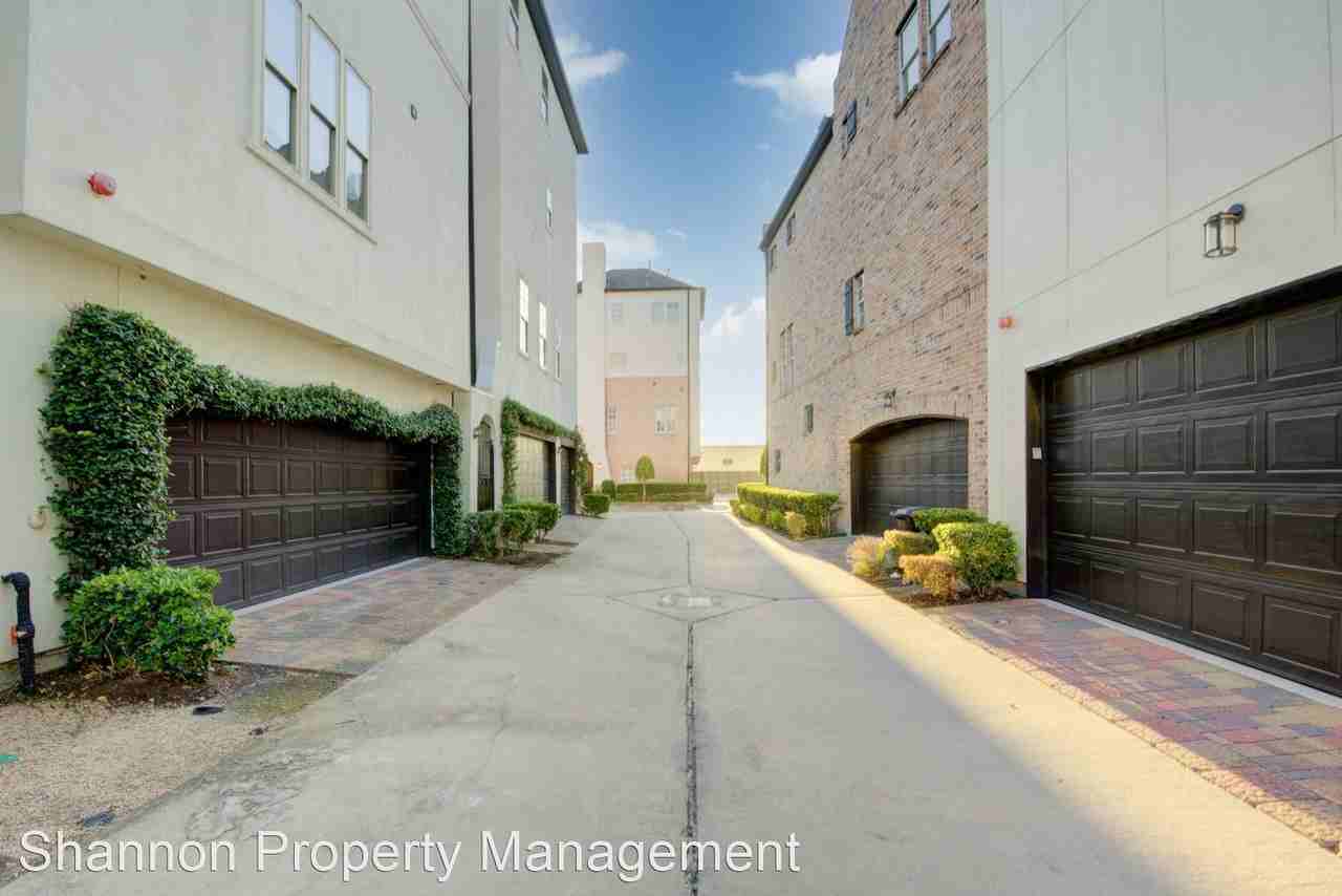 9627 Fannin Sta W - Photo 3 of 20