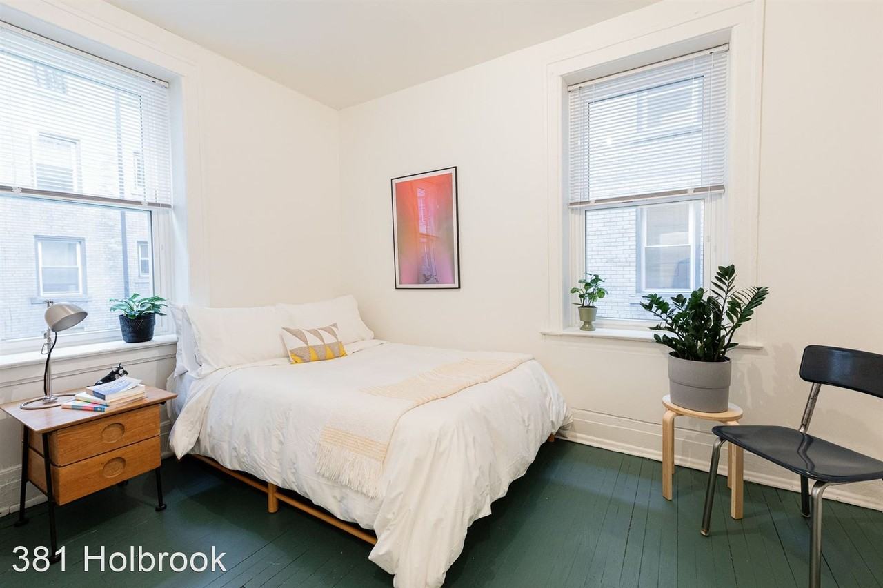 381 Holbrook St. - Photo 2 of 5