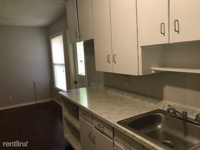 3012 Georgia Ave - Photo 2 of 11
