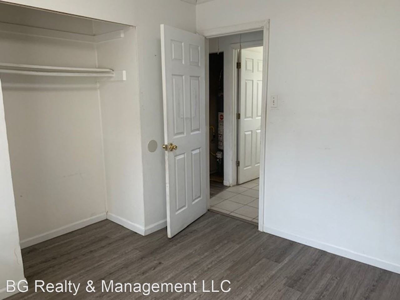 3006 General Marshall St - Photo 3 of 13
