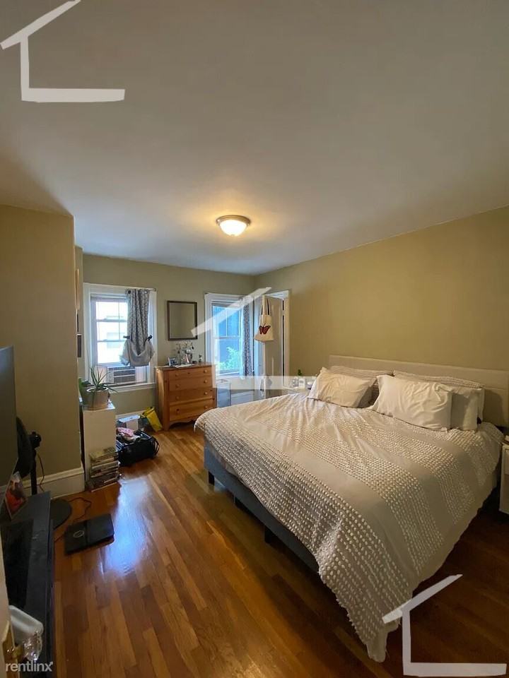 22 Brooks St - Photo 3 of 5