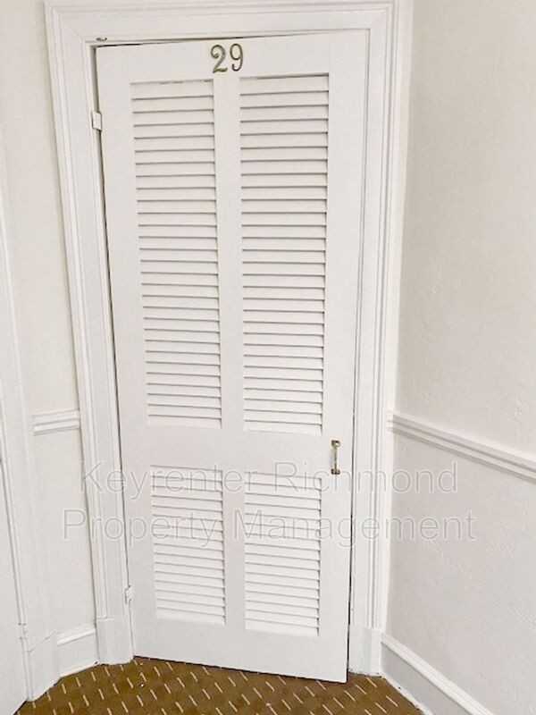 210 N Stafford Ave #29 - Photo 6 of 29