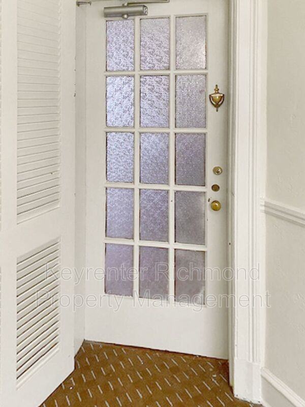 210 N Stafford Ave #29 - Photo 7 of 29