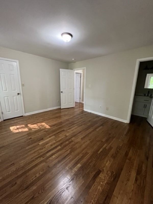 2223 S Ridge Ave - Photo 3 of 19