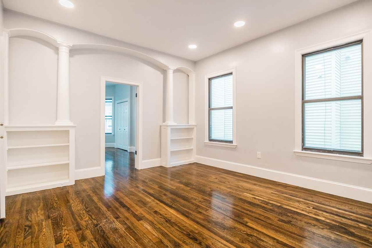 347 Saratoga St #1 - Photo 3 of 10