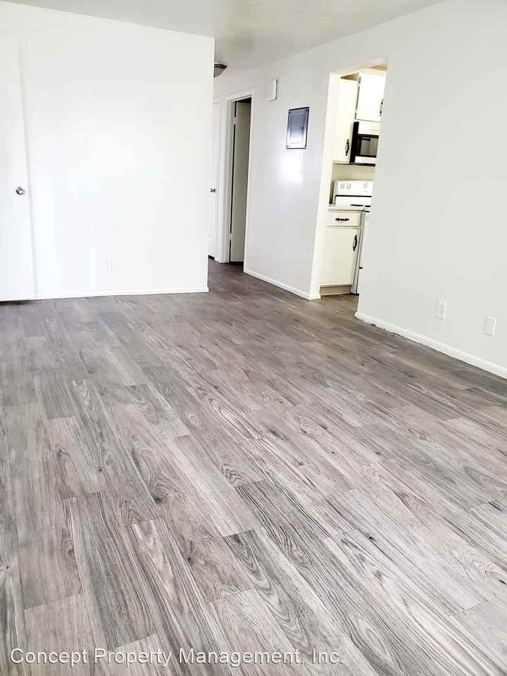 4652 S. Arlington Park Dr. - Photo 2 of 10