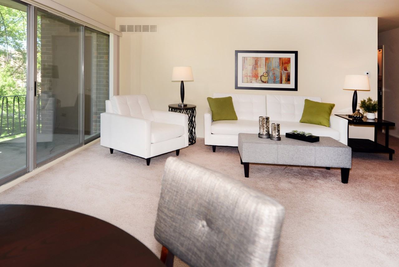 Stonebridge of Arlington Heights - Photo 4 of 20