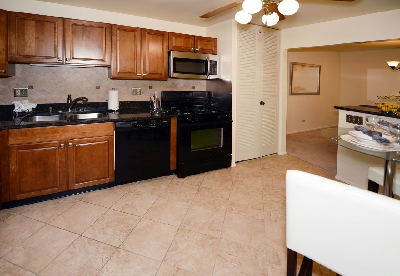 Stonebridge of Arlington Heights - Photo 3 of 20