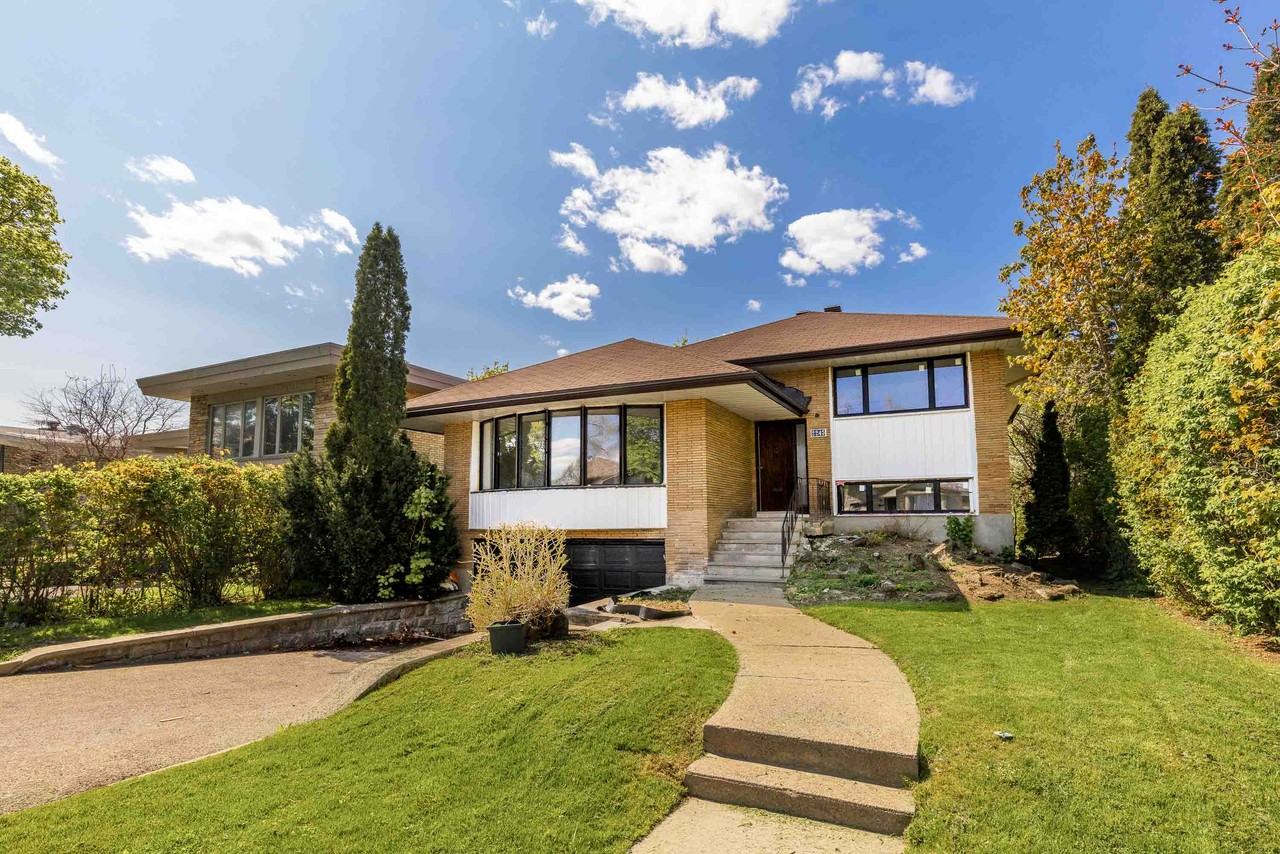2245 Rue Beaudet, Montréal, QC H4M 1J6 4 Bedroom House for 4,500/month