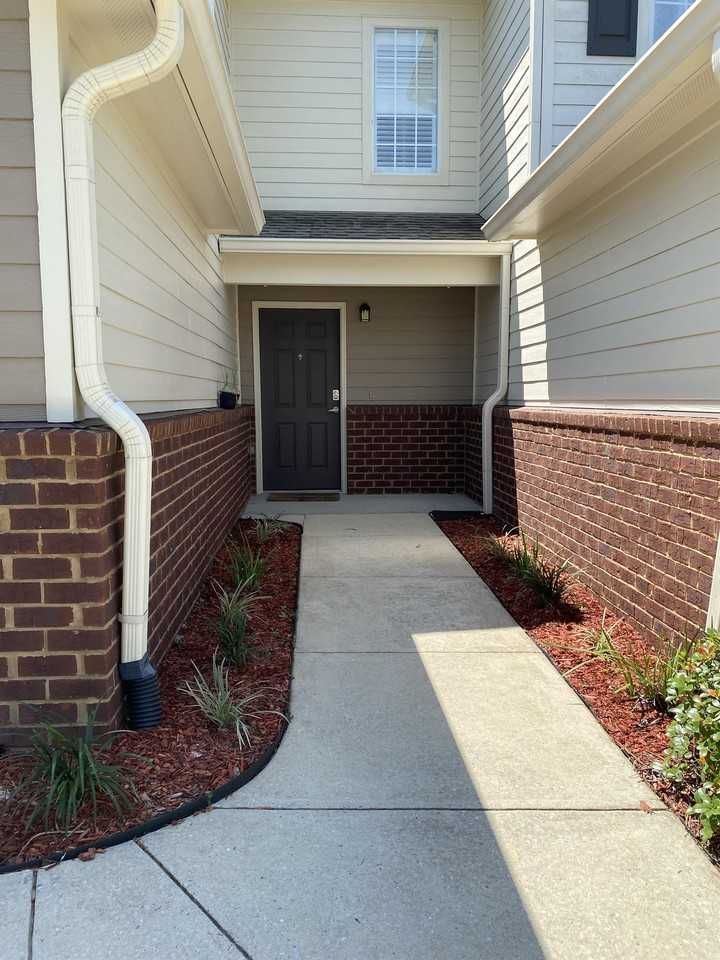 718 Majestic Dr #1 - Photo 2 of 24