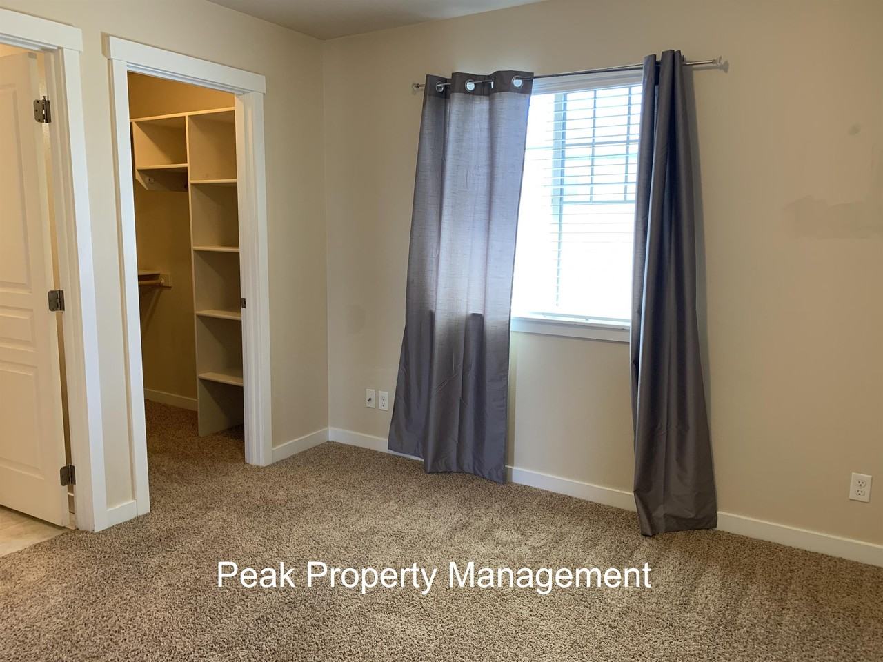 8786 W Pine Valley Ln #1 - Photo 7 of 14