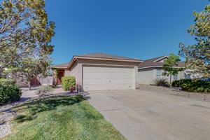 featured image of 3473 Martin Meadows Dr Ne #1