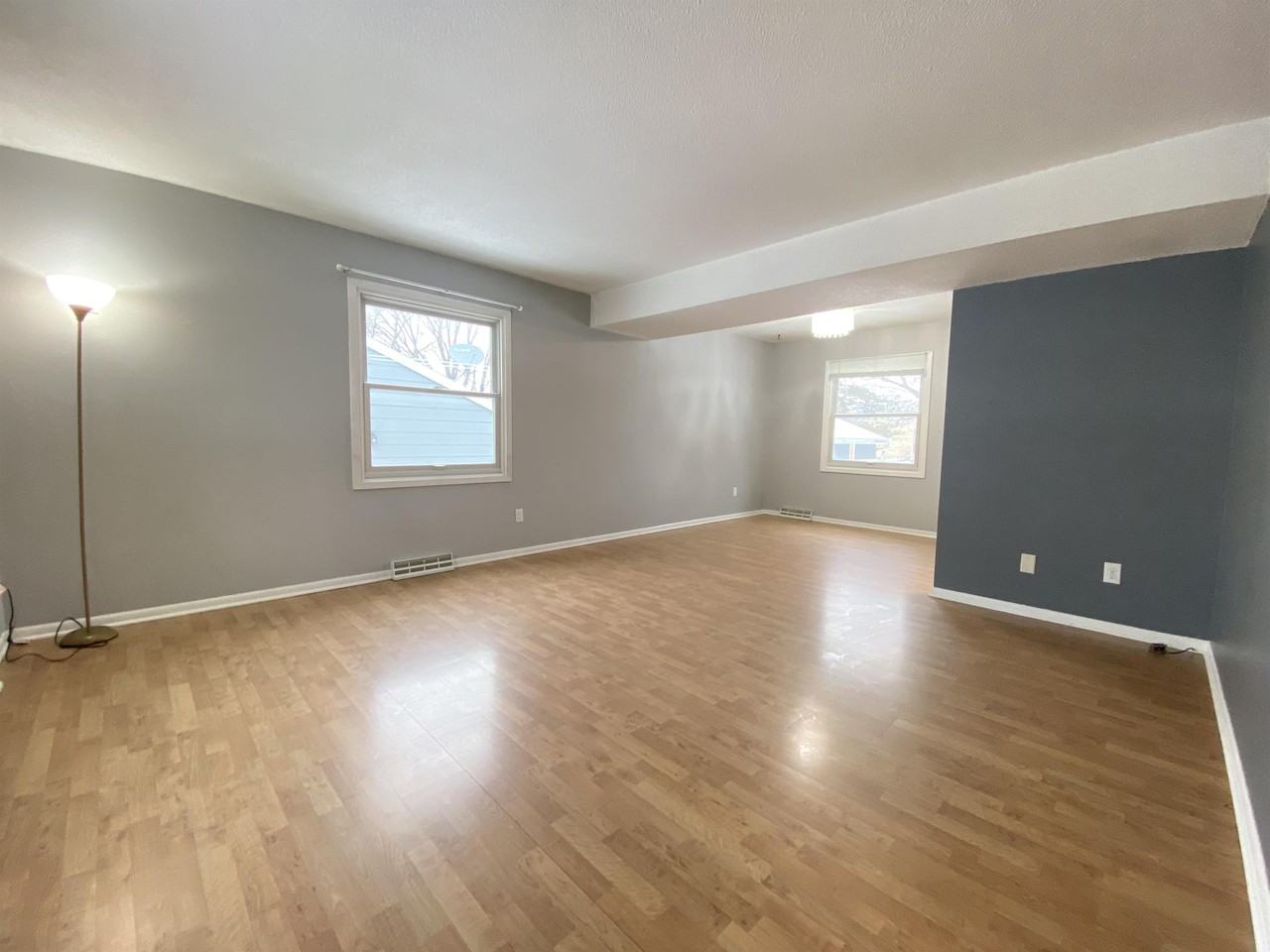 1540 5th Ave Sw #1 - Photo 2 of 21