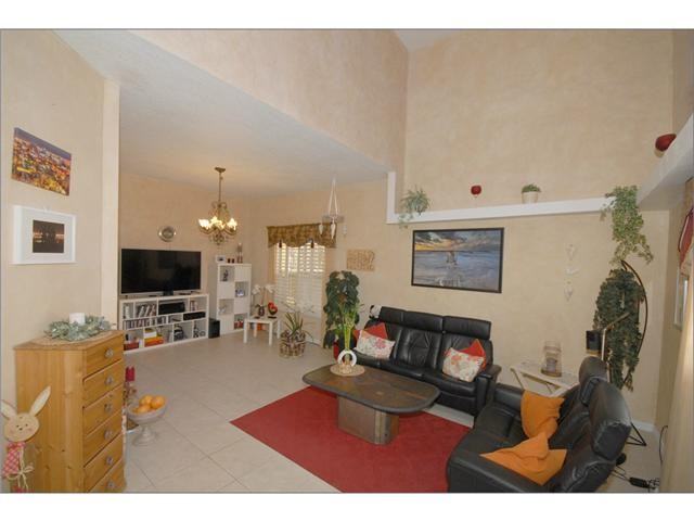 4736 Sir Gareth Dr - Photo 3 of 25