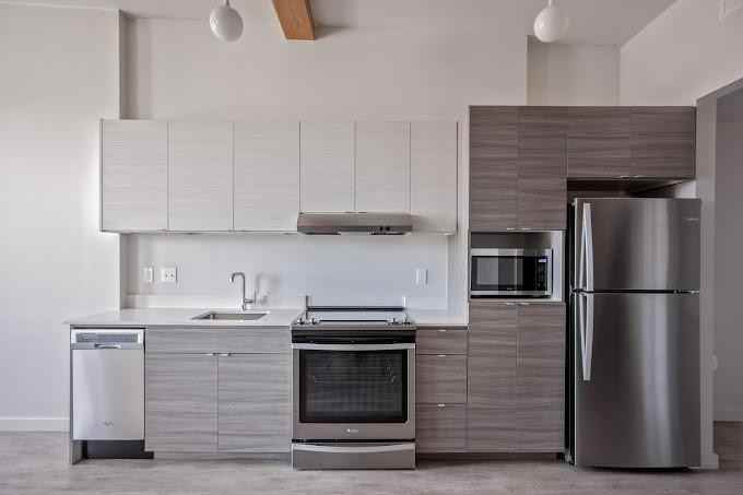 38 Nw Davis St - Photo 4 of 7