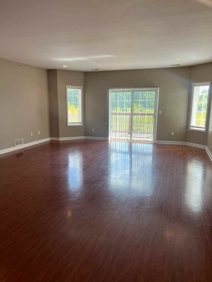 7404 Lions Gate Pkwy #7404 - Photo 3 of 11