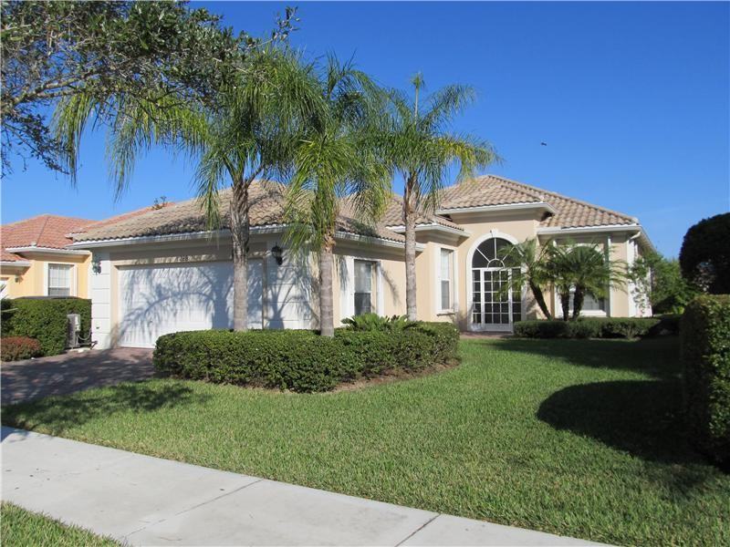 11268 SW Northland Dr - Photo 2 of 13