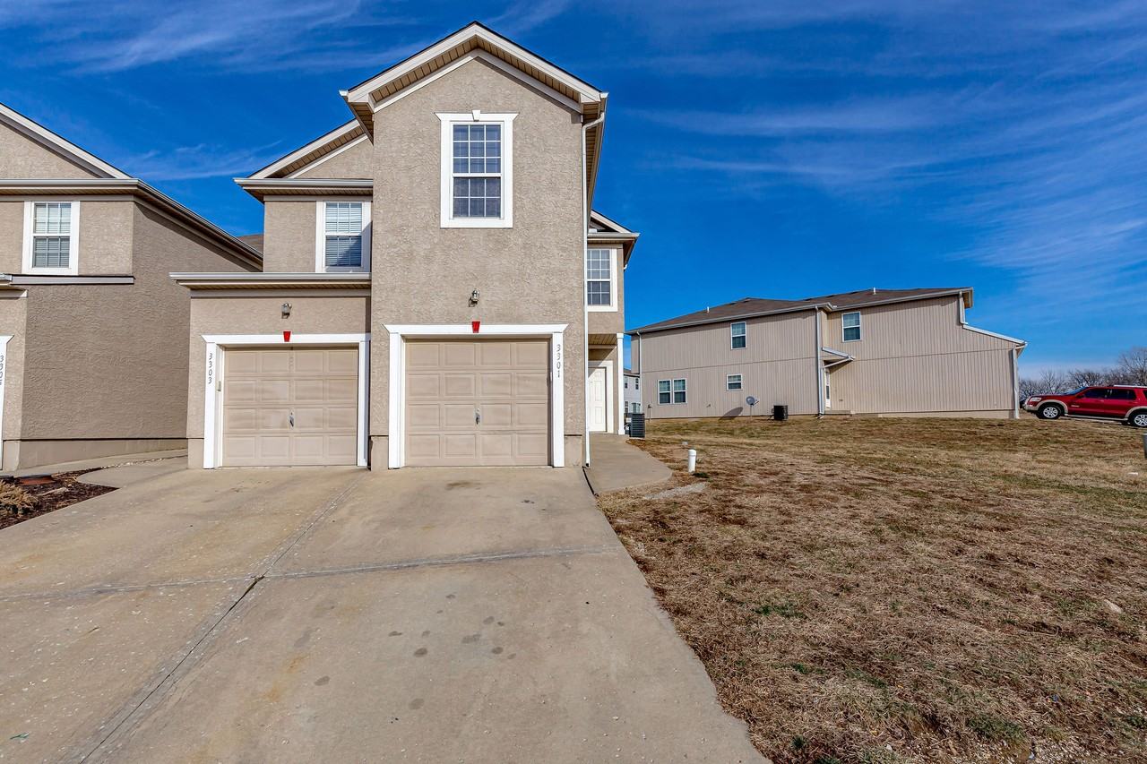 Crystal Ridge - Photo 2 of 35