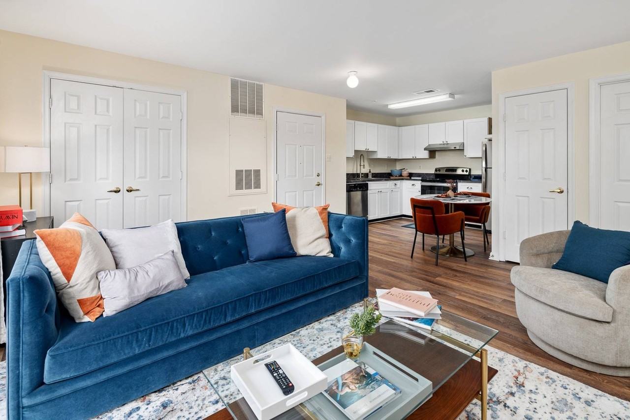 Manchester Lakes Apartment Homes Apartments 7131 Silver Lake Blvd, Franconia, VA 22315 Zumper