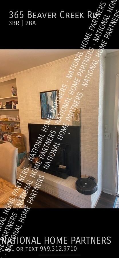 365 Beaver Creek Rd - Photo 2 of 10