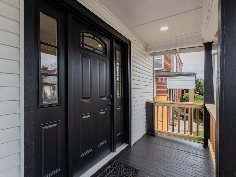 824 Se Tacoma St - Photo 2 of 16