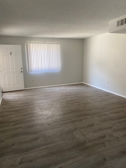 1428 Plaza Del Amo - Photo 3 of 8