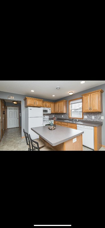 574 Pointe Ct Sw - Photo 2 of 11