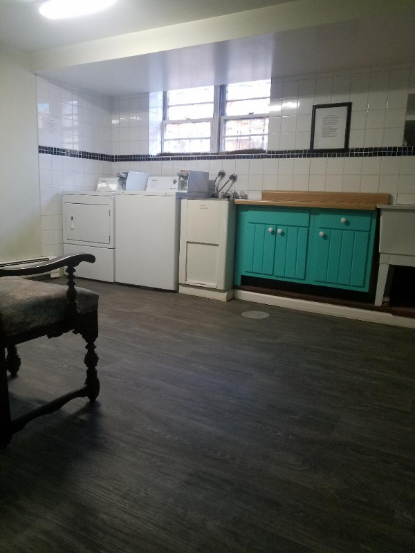 3376 S Sherman St #06 - Photo 4 of 9