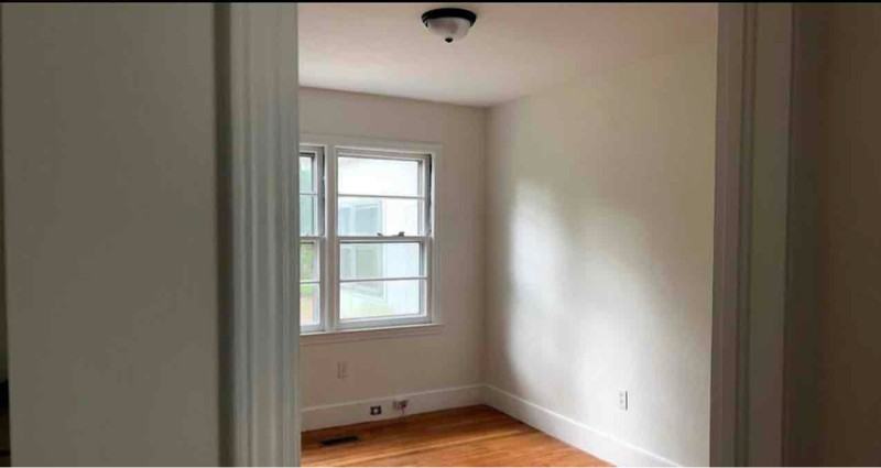 414 Jerome St - Photo 2 of 7