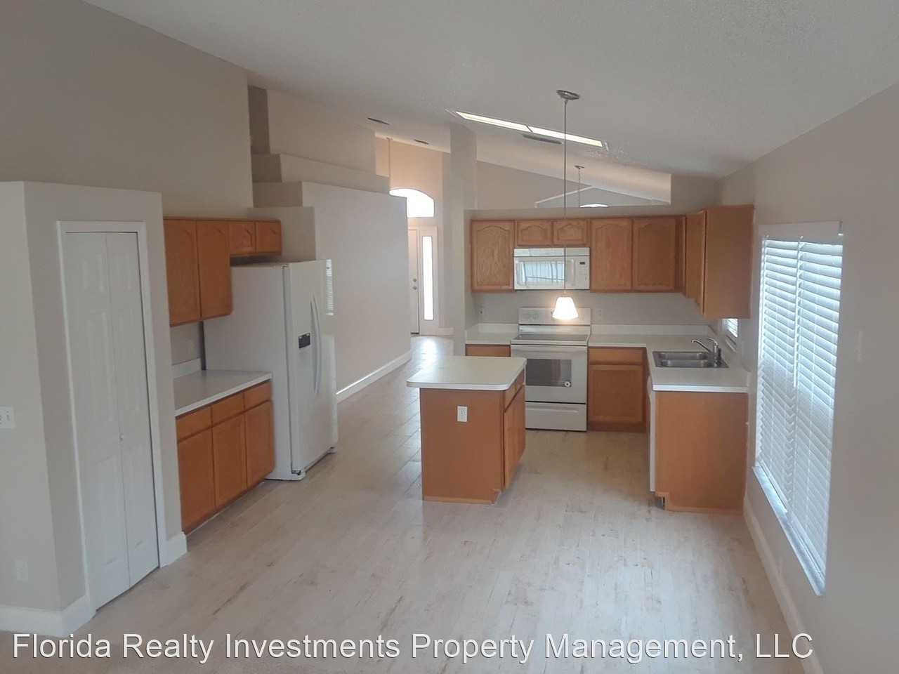 13507 Emeraldview Dr - Photo 3 of 26