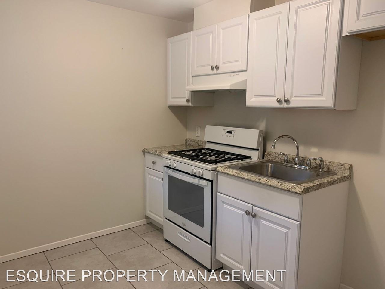 309 HILL STREET - Photo 2 of 5