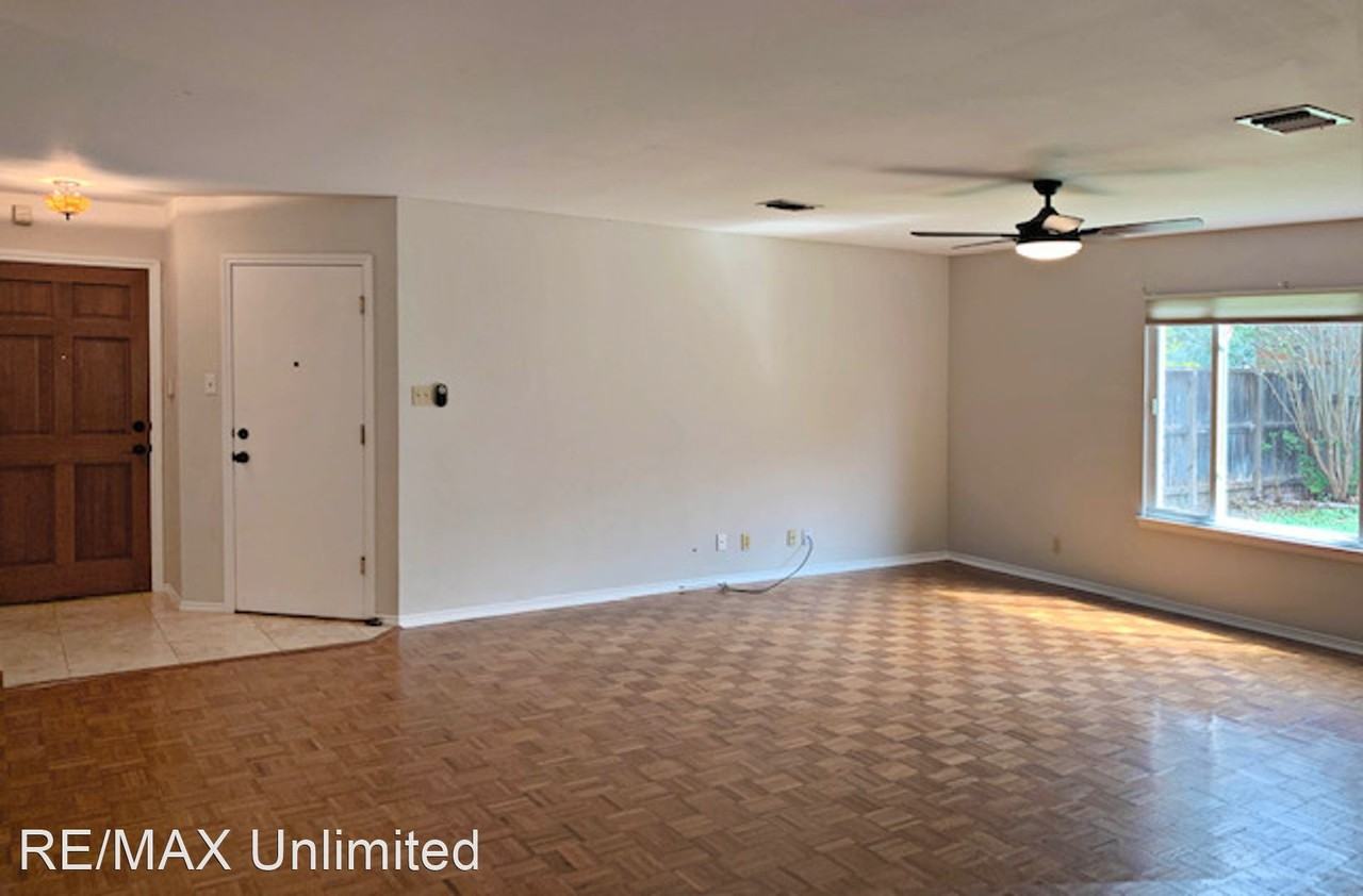 13803 Cedar Cyn - Photo 3 of 19