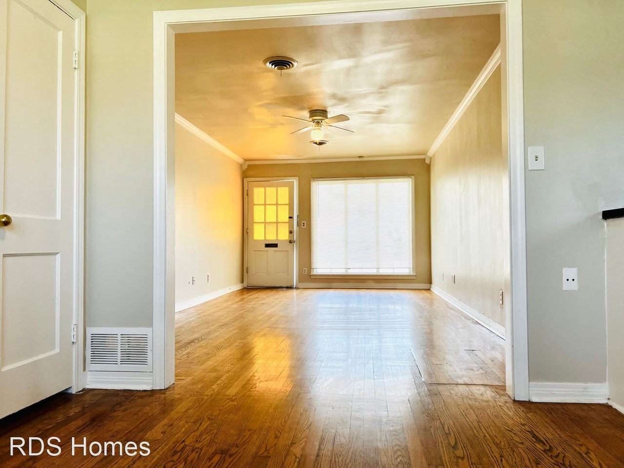 3921 Nw 16th St - Photo 2 of 13