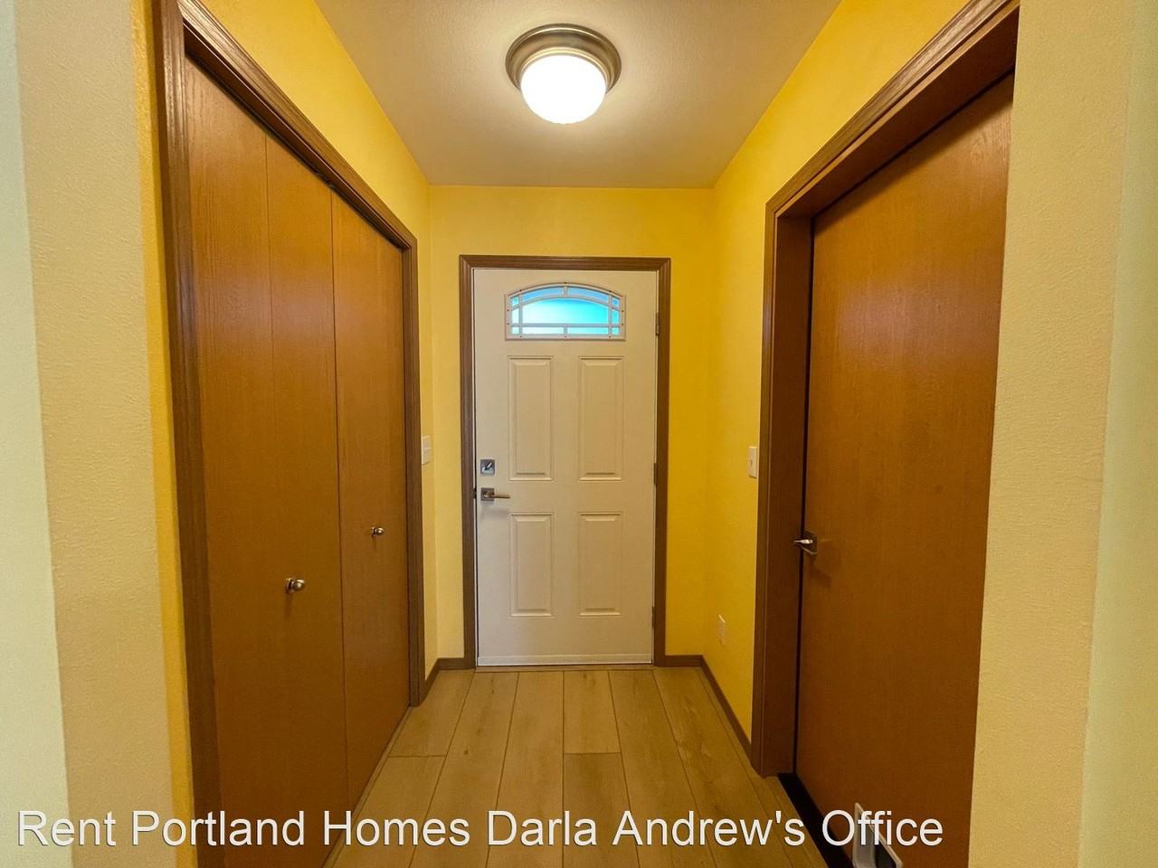 9904 Se Bell Ave - Photo 3 of 34