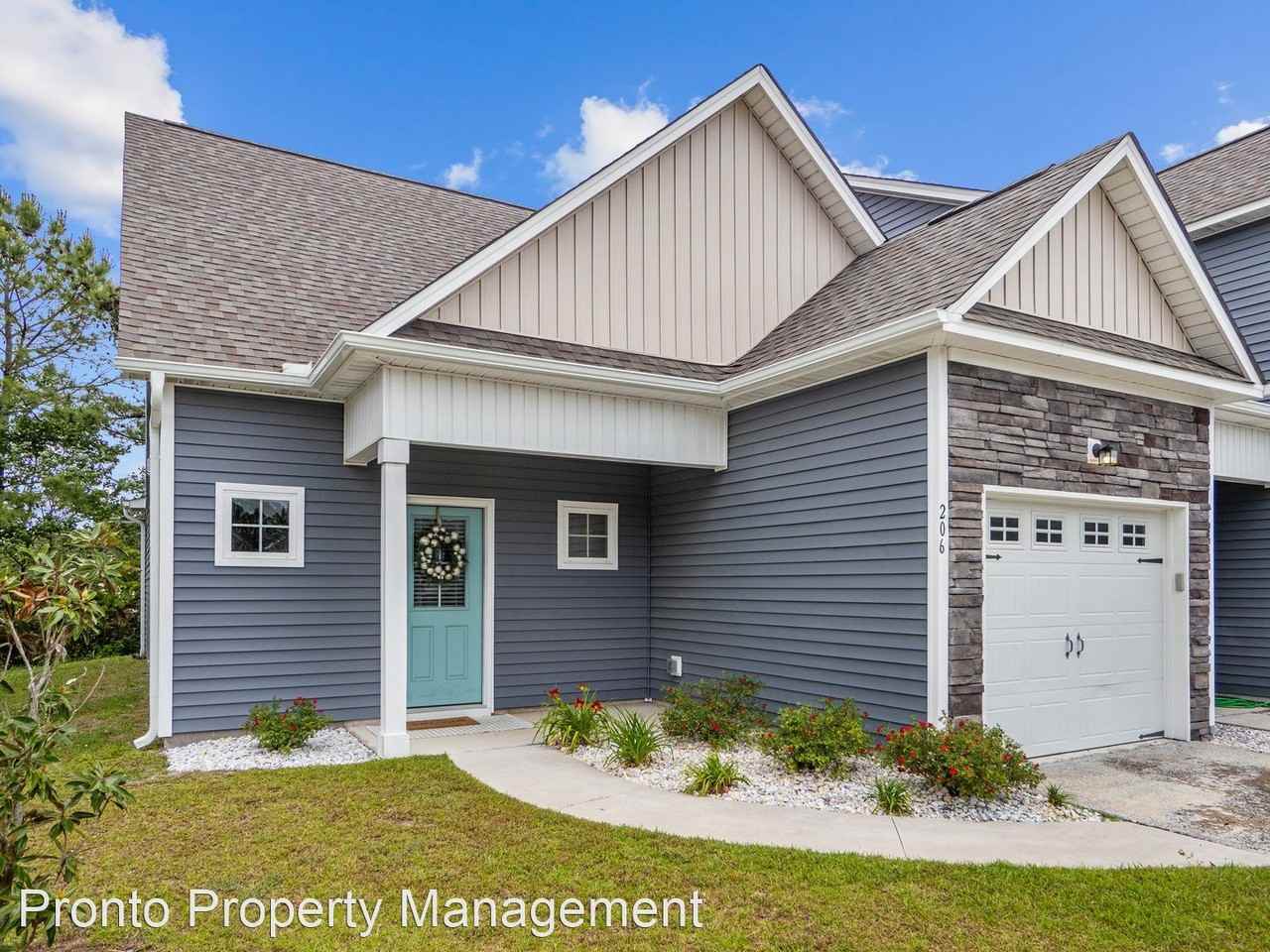 206 N Stingray Ln - Photo 3 of 43
