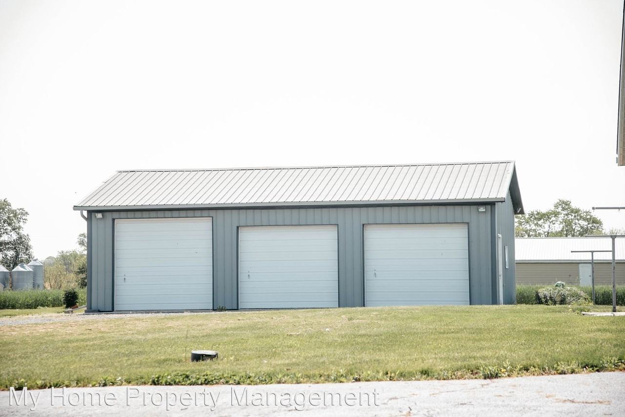 2834 Harvest Rd - Photo 2 of 30