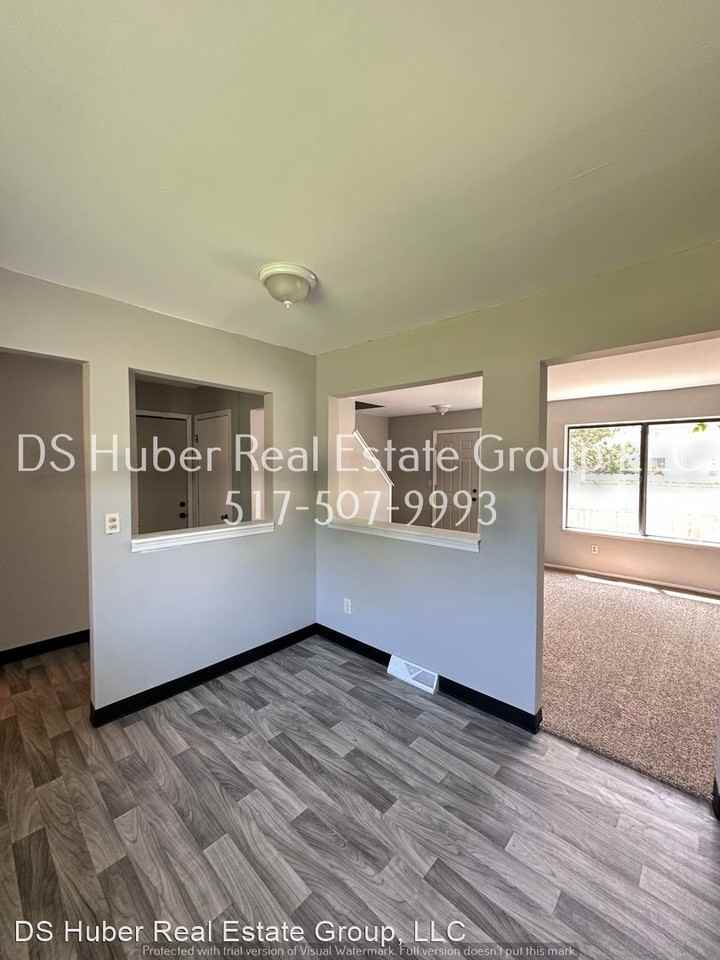 3941 Glenburne Blvd - Photo 2 of 18