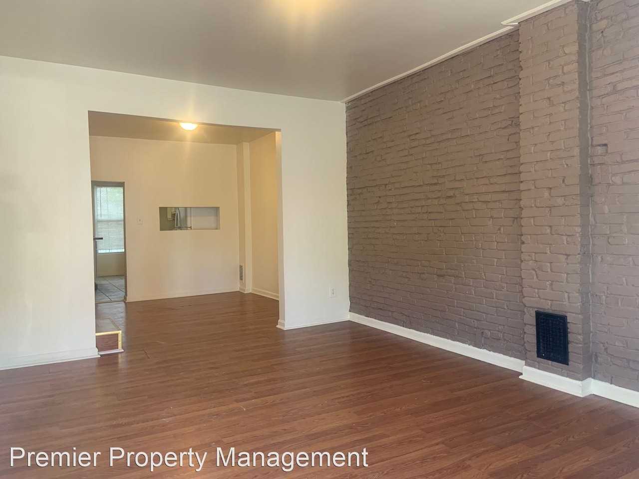 2727 E Madison St - Photo 2 of 20