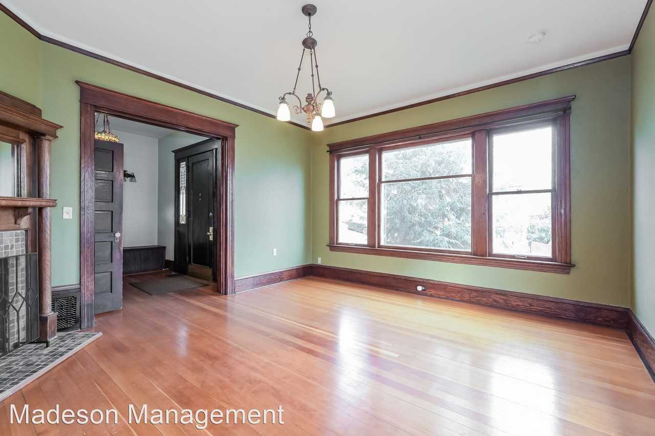 1419 S Plum St - Photo 2 of 23