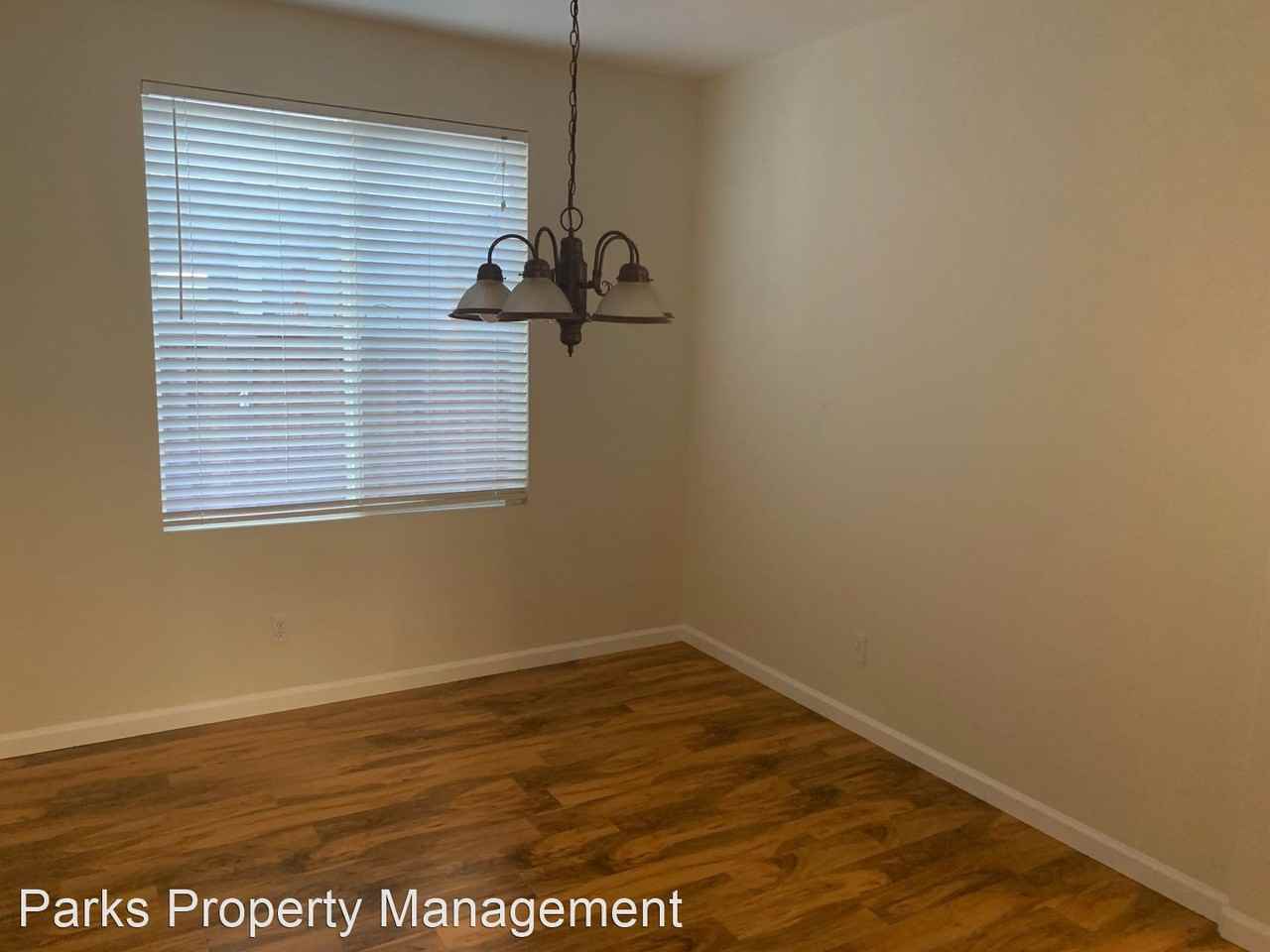 820 Boone Dr - Photo 3 of 8