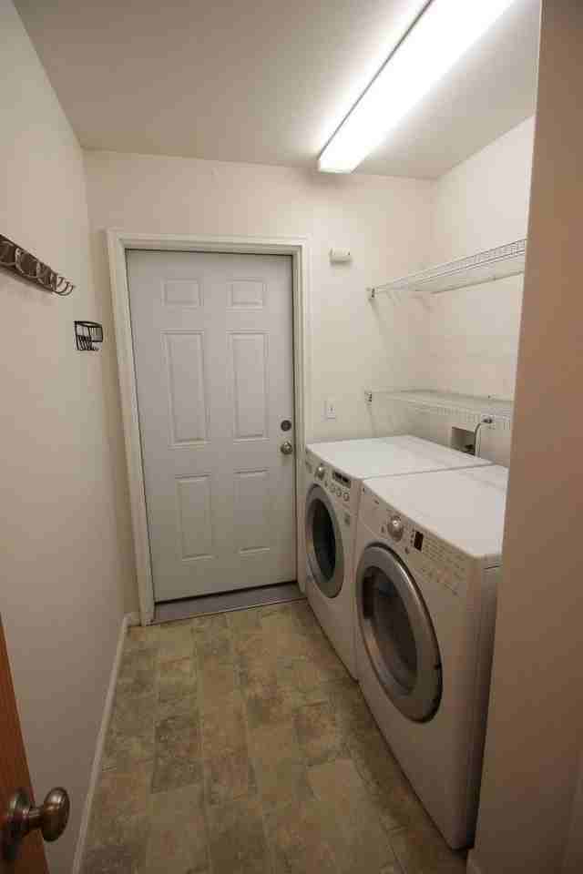 1125 Ladessa Loop - Photo 3 of 12