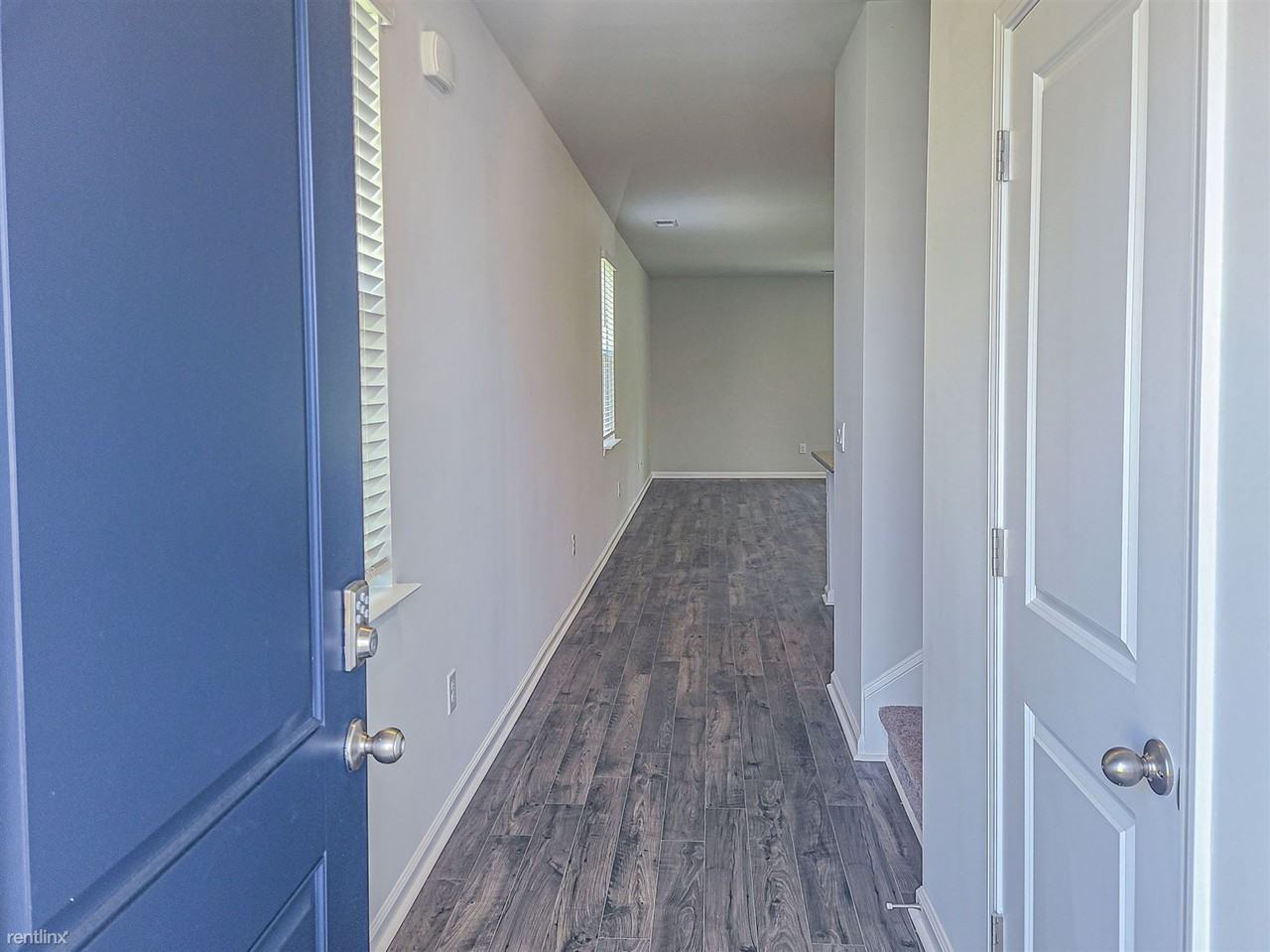 2047 Ridgedale Dr - Photo 3 of 39