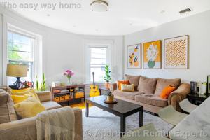 featured image of 40 Cameron St #4